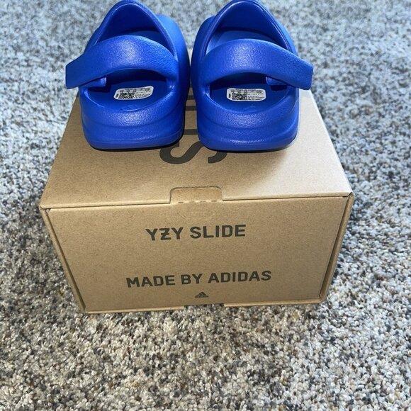 Adidas Yeezy Slide Azure Blue Size 6k Infant Baby Toddlers ID4137 - Picture 2 of 5
